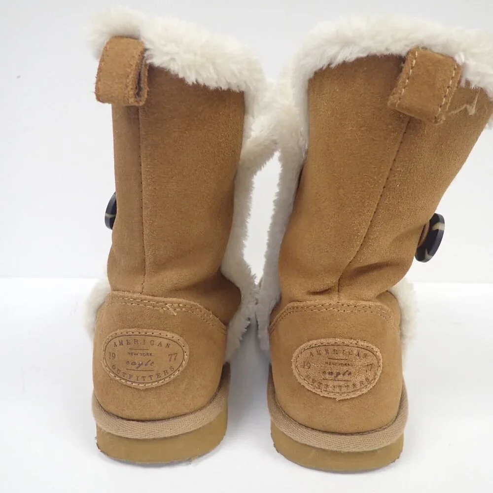 American Eagle suede boots with faux shearling lining.